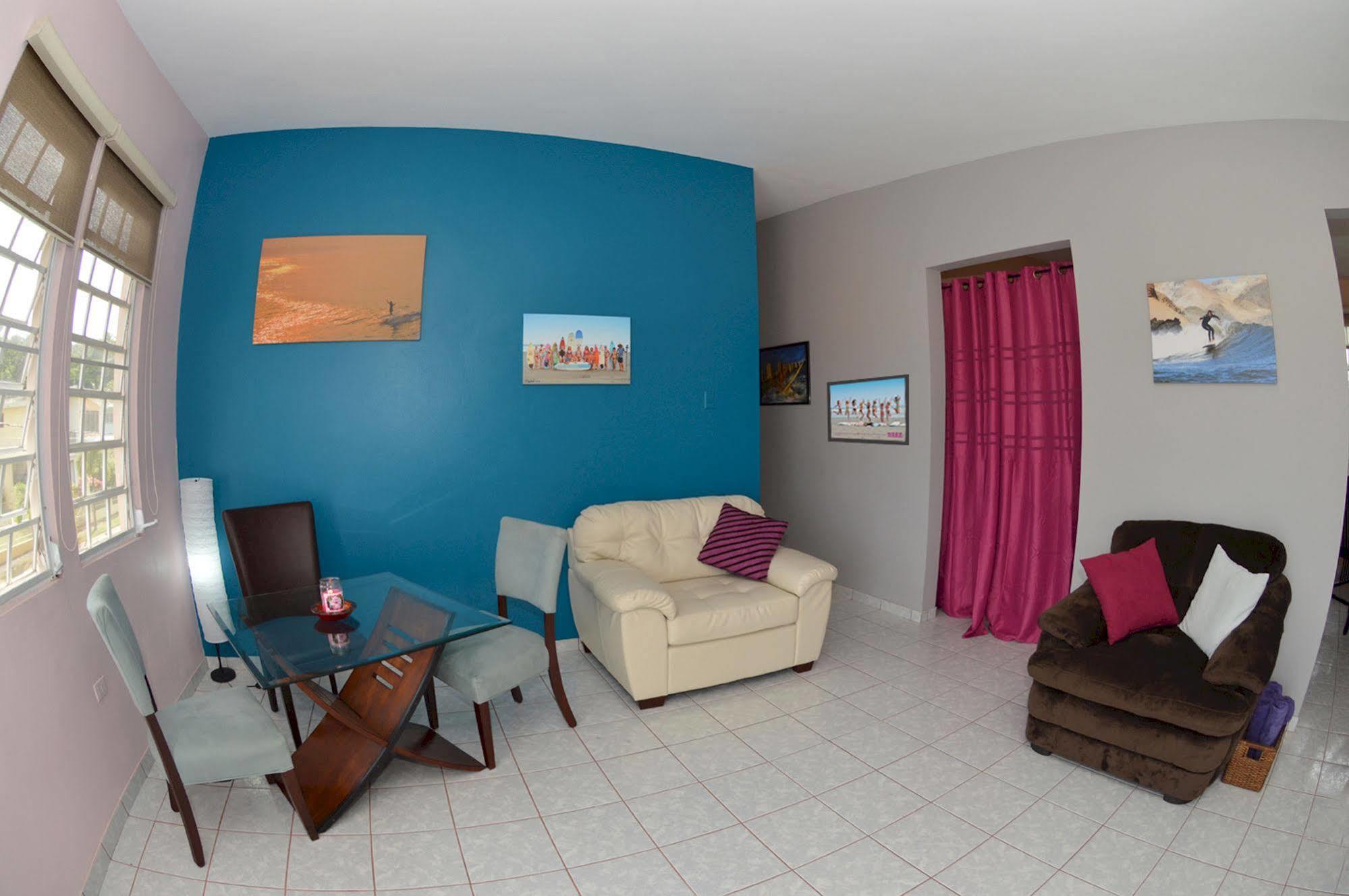 Bed and Breakfast Wssm Surf House Aguadilla Esterno foto