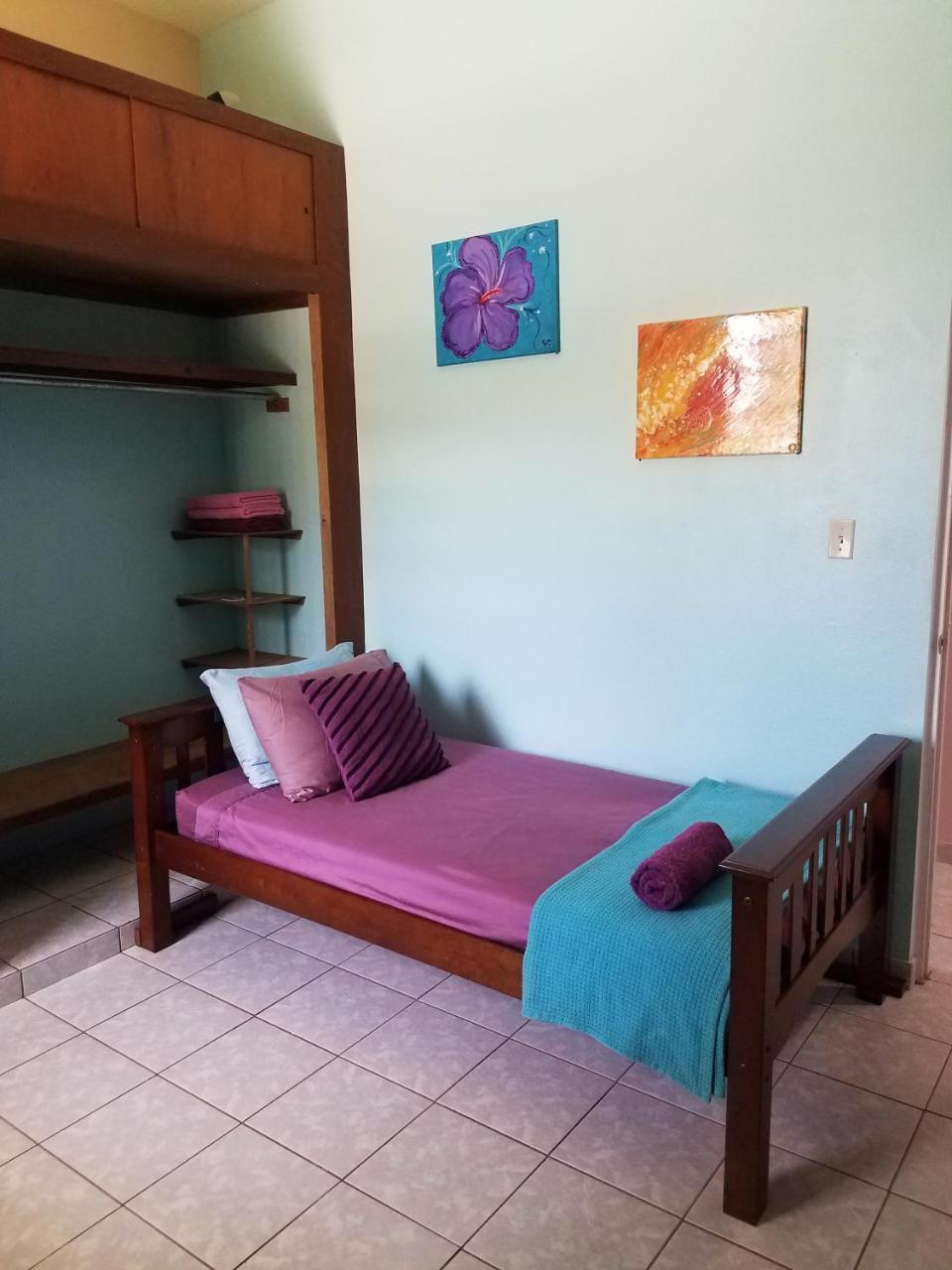 Bed and Breakfast Wssm Surf House Aguadilla Esterno foto